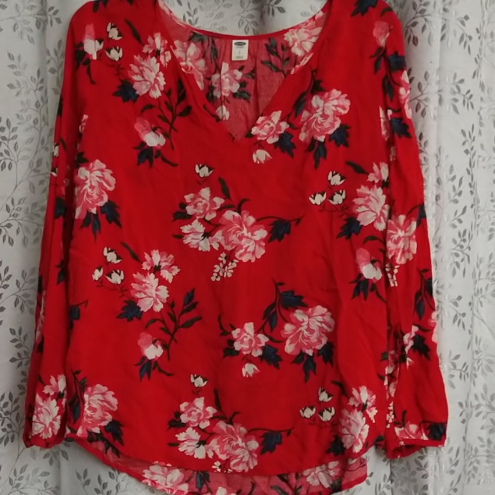 2/$3 Old Navy Red Floral Blouse